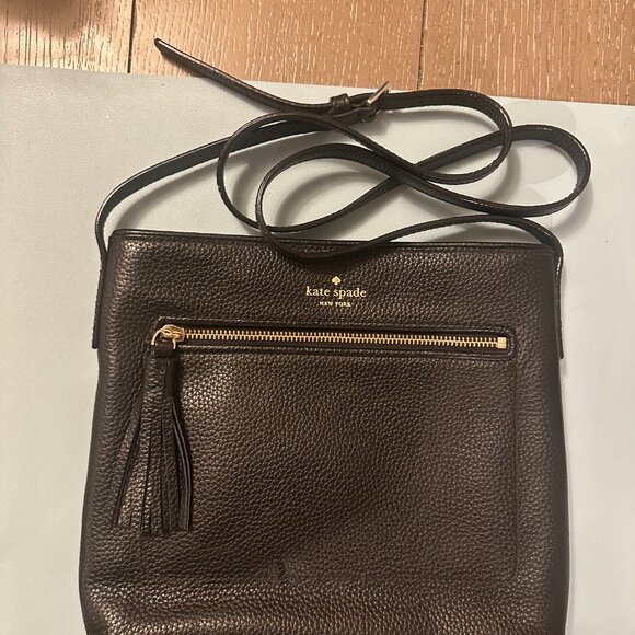 kate spade Handbags - Kate Spade Chester Street Dessi Pebbled Leather Shoulder/Crossbody Body